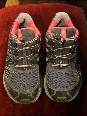 Salomon Gray and Pink Trail Running Shoes with Quick-Lace